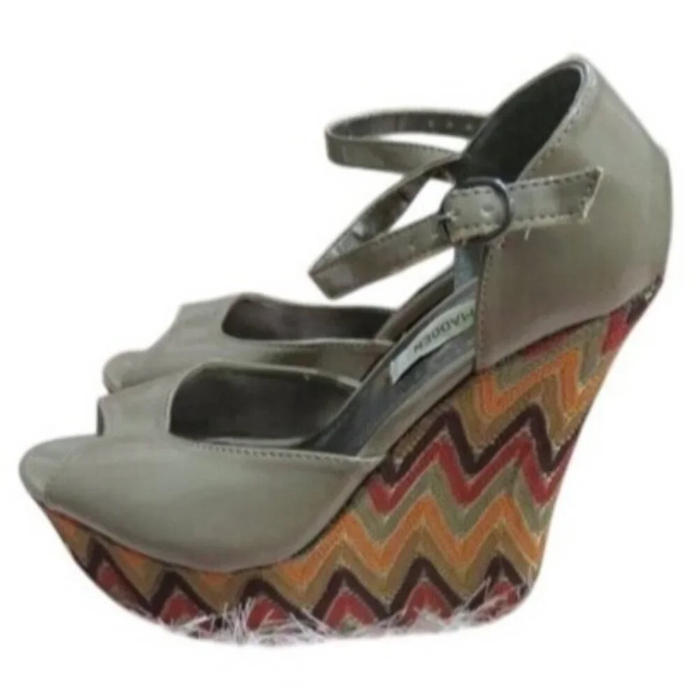 STEVE MADDEN Boho Patent Platform Ankle Strap Wedge Heels Peep Toe Sandals